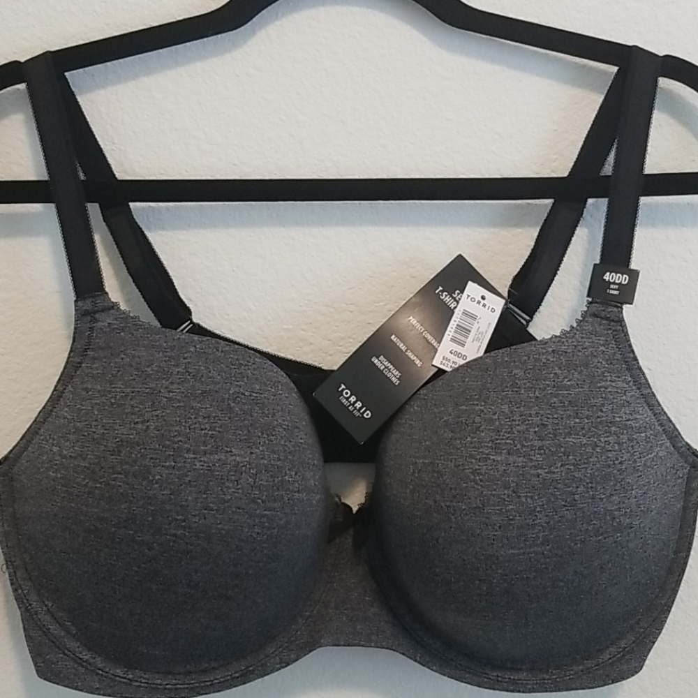 NWT TORRID HEATHER GRAY TSHIRT BRA 40DD